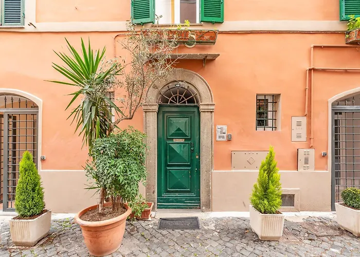 Leopardo Boutique In Trastevere * Rome
