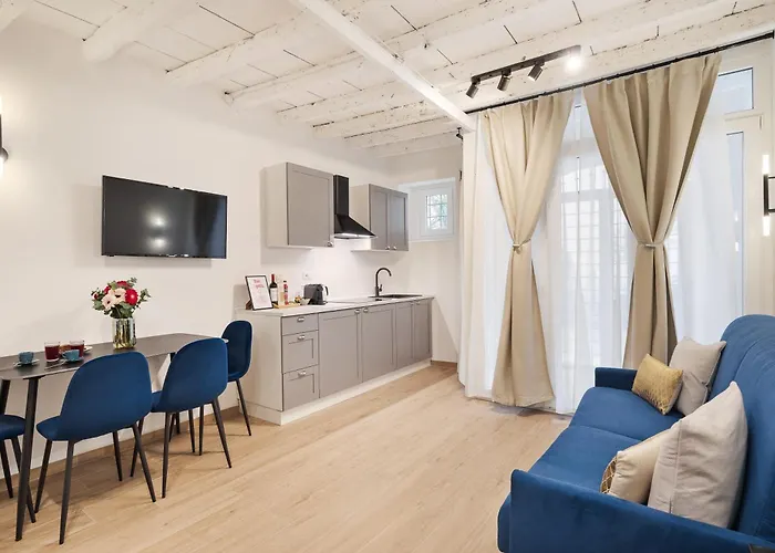 Leopardo Boutique In Trastevere Guest house